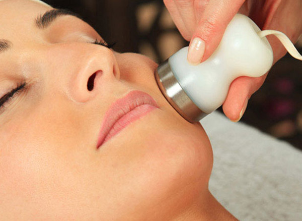 zabiegi hightech na twarz Revive Body